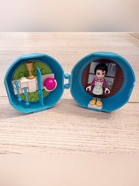LEGO Friends Emma’s Ski Pod 5004920